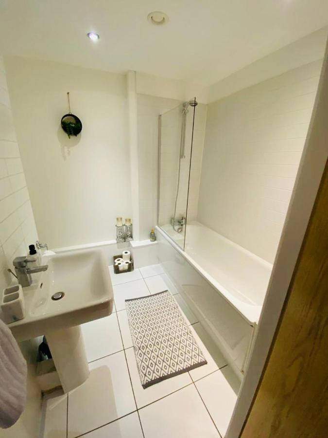 Liverpool City Centre Modern Apartment Fits 6 People المظهر الخارجي الصورة